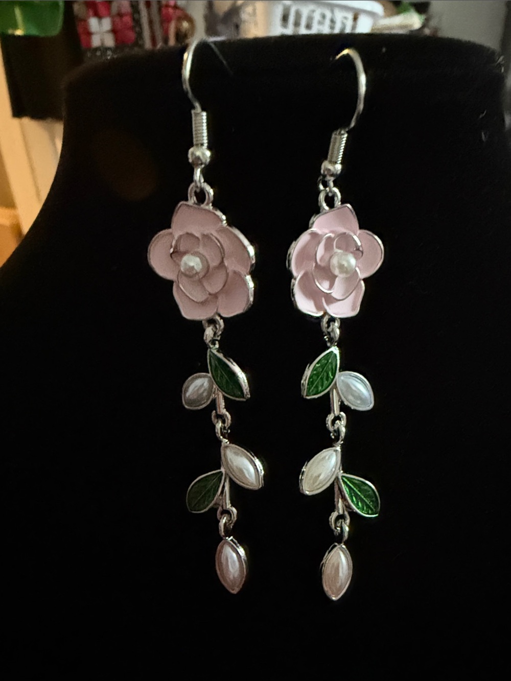 NWOT Women’s 3.5” Pink Flower Drop Earrings with enamel and pearls